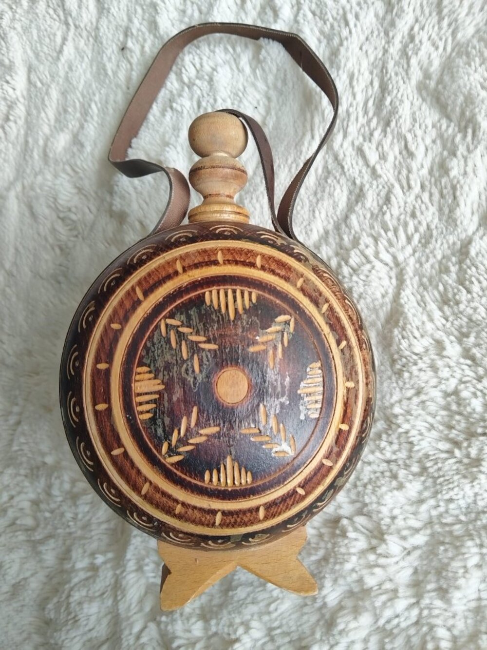 Vintage Hand Carved Wooden Flask Canteen Ploska Folk Art Wine Water Bottle